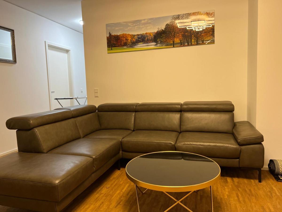 Three Bedroom Apartment In City Centre With A Grand Garden Frankfurt am Main Exterior photo