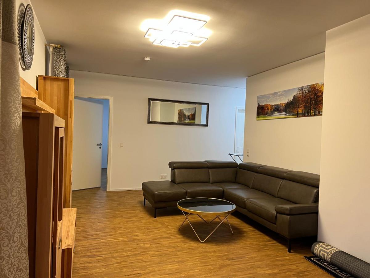 Three Bedroom Apartment In City Centre With A Grand Garden Frankfurt am Main Exterior photo